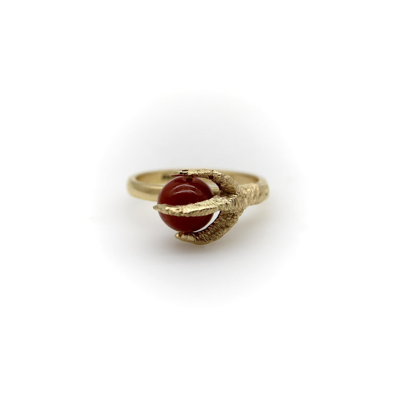 Vintage 18K Gold Sardinian Red Coral Bead and Claw Ring Kirsten's Corner 