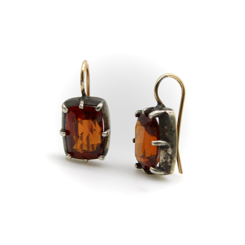 Vintage 18K Gold and Silver Collet Set Mandarin Garnet Earrings kirsten's corner 