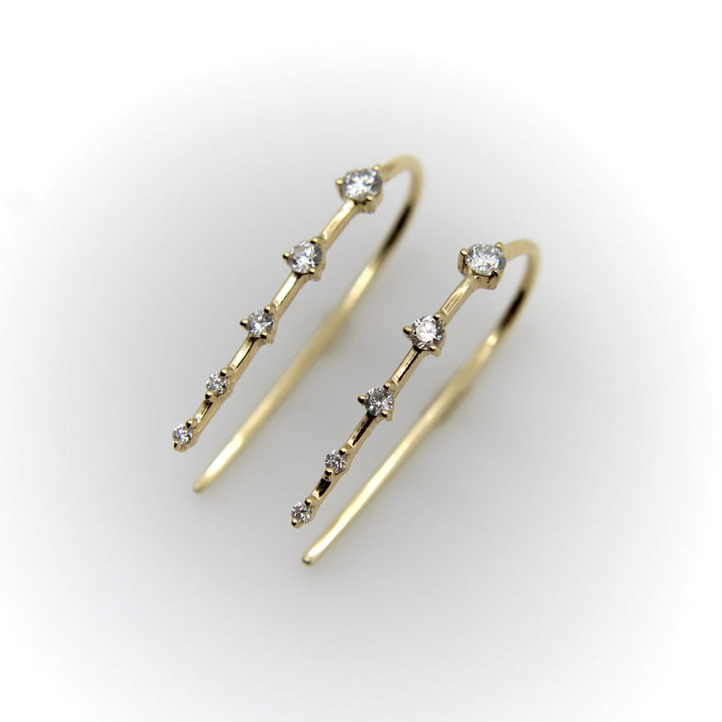 Contemporary 14K Gold Graduated Diamond Earrings Earrings Kirsten's Corner 