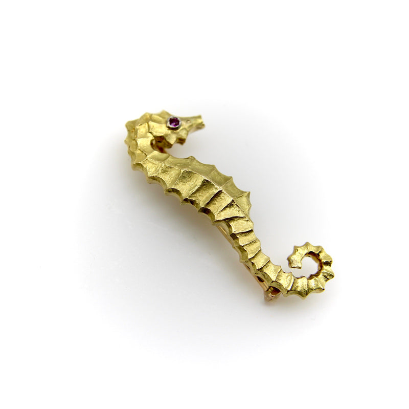 Vintage 18K Gold Cartier Seahorse Brooch Cartier 