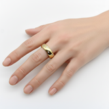 Contemporary 18K Gold Diamond Etoile Donut Band