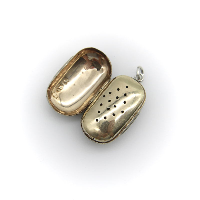 Sterling Silver Georgian Oblong Vinaigrette with Engraved Leaf Border jewelry Kirsten's Corner 