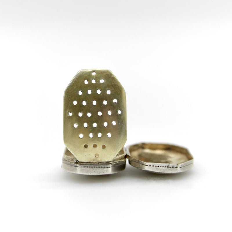 Sterling Silver Georgian Octagonal Vinaigrette with Engraved Latticework jewelry Kirsten's Corner 