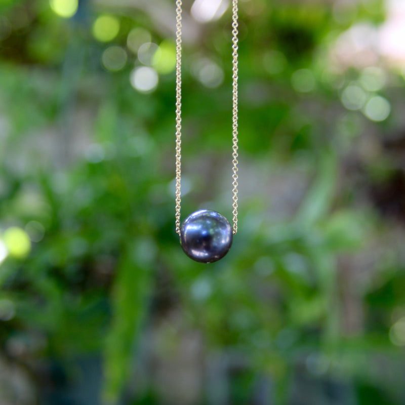 14K Gold Necklace with Black South Sea Pearl Necklace Kirsten's Corner 