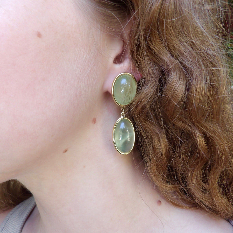 18K Vintage Tourmaline Cabochon Dangle Earring Earrings Kirsten's Corner Jewelry 