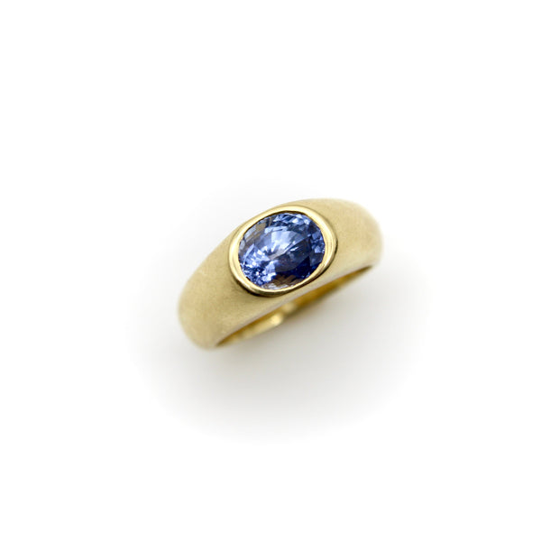 Vintage 18K Gold Handmade Gypsy Ring with Ceylon Sapphire Ring Kirsten's Corner 