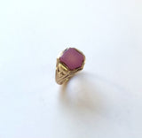 15K Gold Victorian Banded Agate Shield Shaped Signet Ring